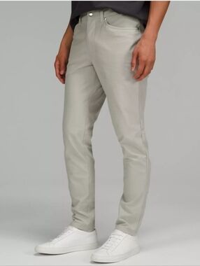 Lululemon ABC Pant Slim Fit Trouser Men's 38 Warpstreme Bone Ivory Chino preppy